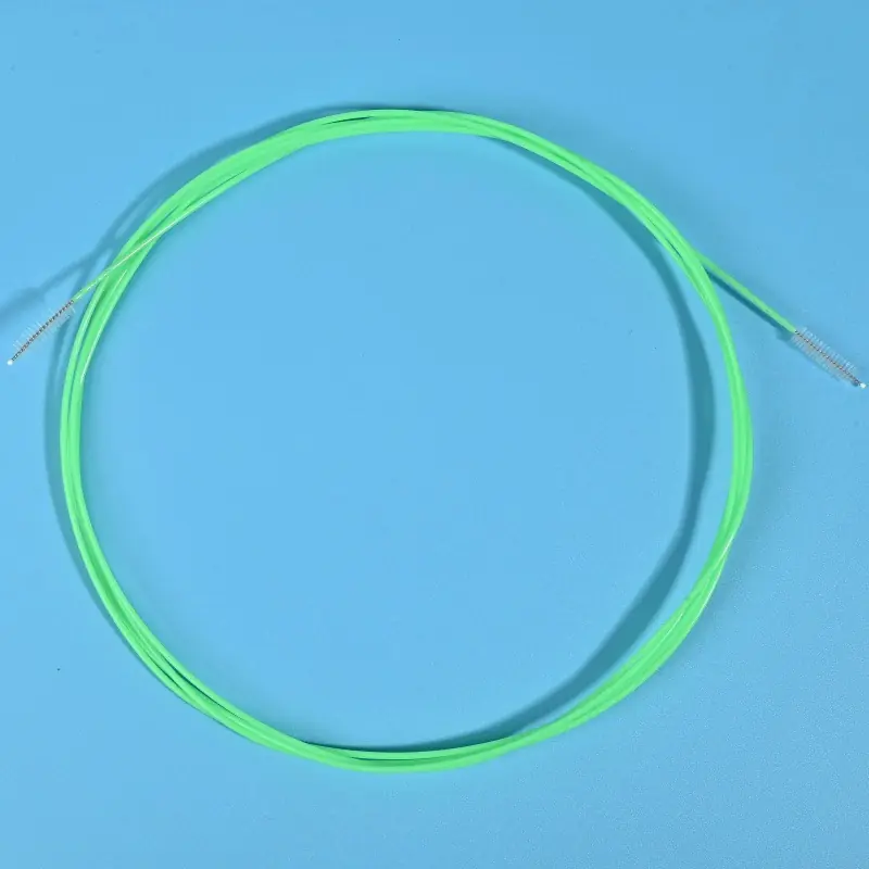 Single green double-ended disposable endoscope cleaning brush, 1.8mm catheter diameter 230cm long endoscopic lumen valve cleaning brush for endoscope reprocessing